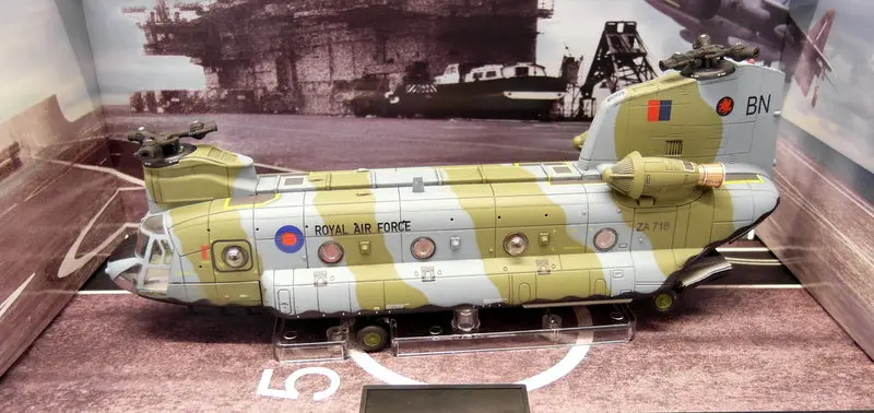 Forces Of Valor 1/72 Scale - Fov-821004C British Royal Air Force Chinook Hc1 1