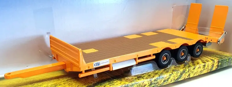 Britains 1/32 Scale Model Trailer 43254 - Kane Lltm Low Loader 1