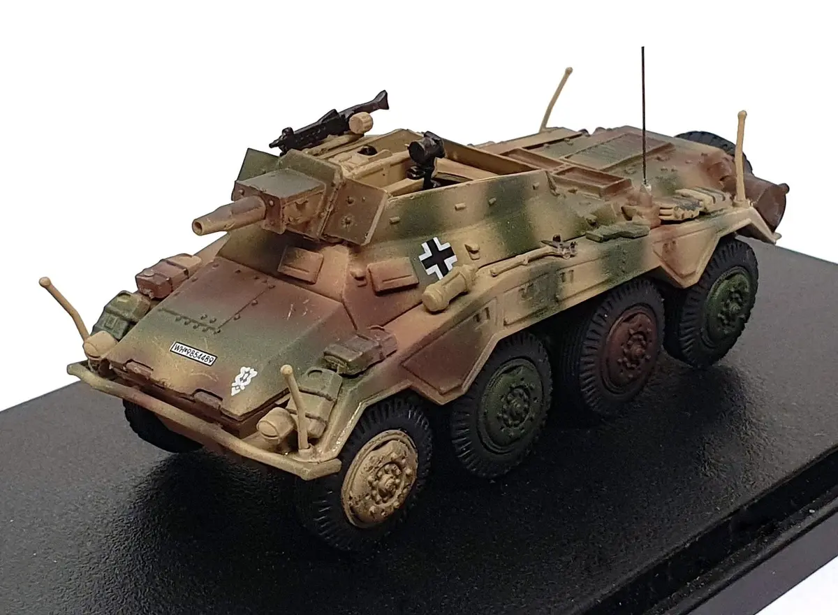 Panzerstahl 1/72 Scale 88015 - Bussing-Nag Sd.Kfz.234/3 German Army 1.Pzdiv 1945 1