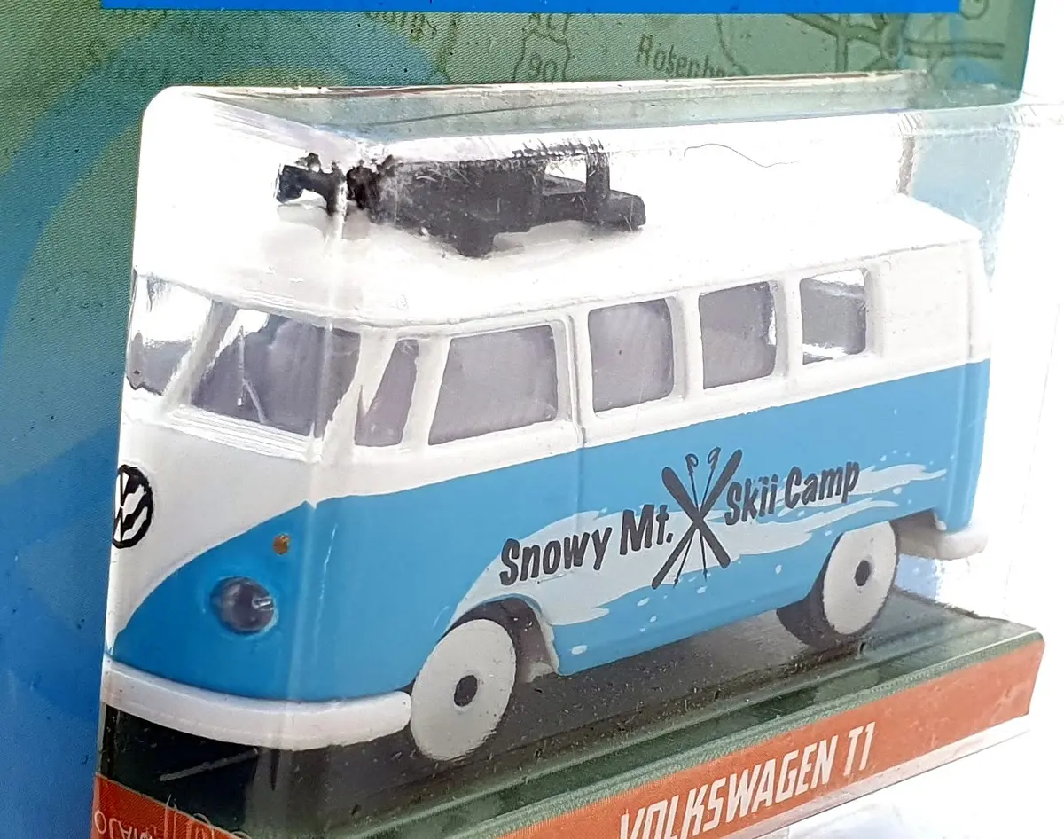 Jada Toys 1/64 Scale 100426B - Volkswagen T1 Snowy Mt Ski Camp - Blue/White 1