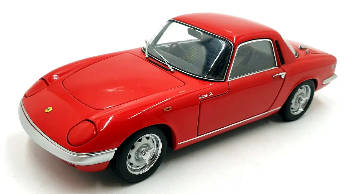 Autoart 1/18 Scale Diecast 75351 - Lotus Elan S/E Coupe - Red 1