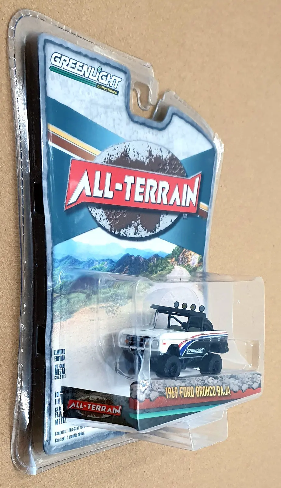 Greenlight 1/64 Scale 35230-A - 1969 Ford Bronco Baja 1