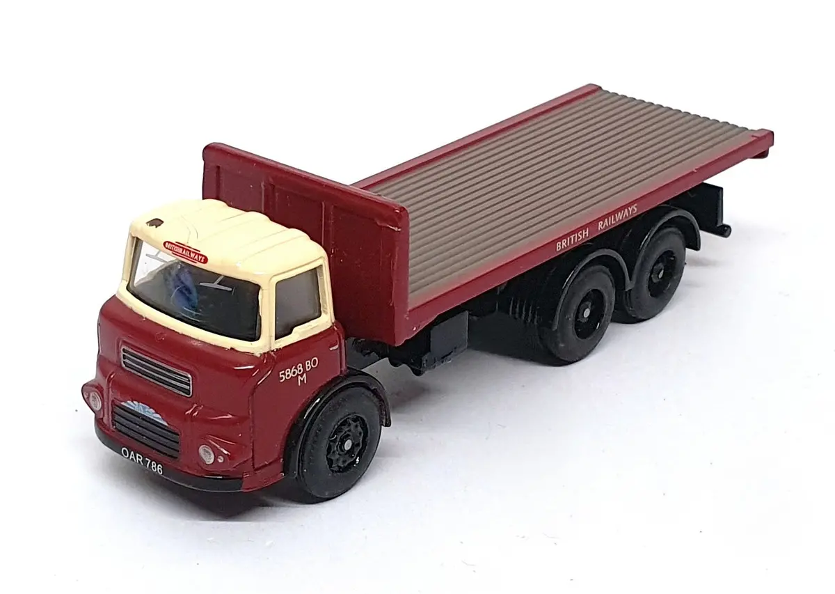 Base Toys 1/76 Scale D-19 - Albion Flatbed Lorry British Railways - Maroon 1