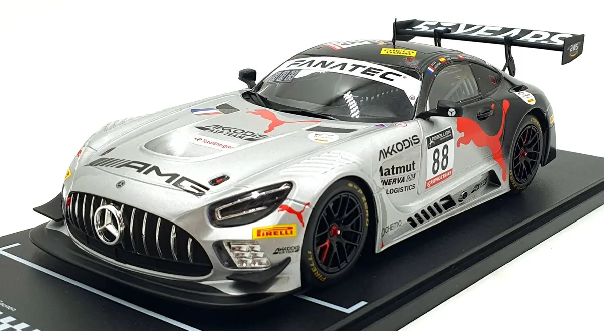 Ixo 1/18 Scale Legt18-22Spa001 - Mercedes Amg Gt3 #88 24Hr Spa 2022 1