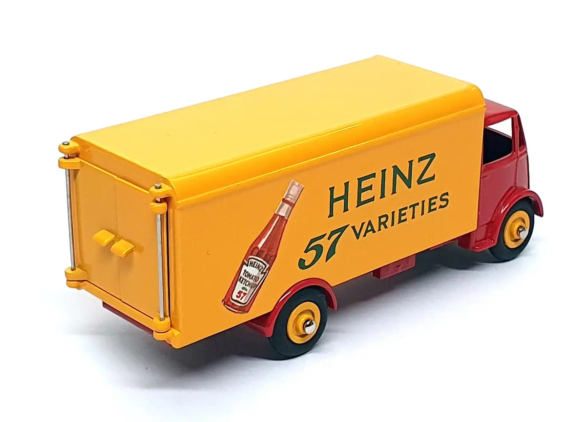 Dan-Toys Reproduction Dan-216 - Guy Van Heinz - Red/Yellow 2
