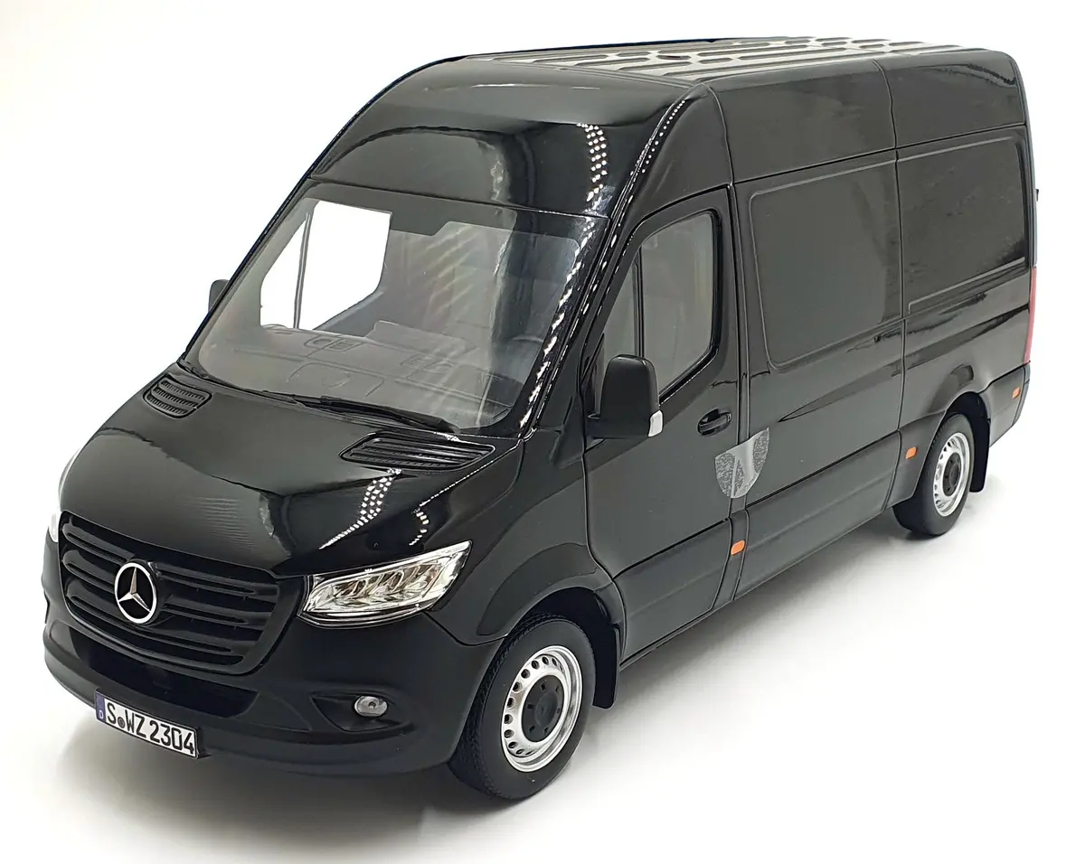 Norev 1/18 Scale Diecast 183041 - 2018 Mercedes Benz Sprinter - Black 1
