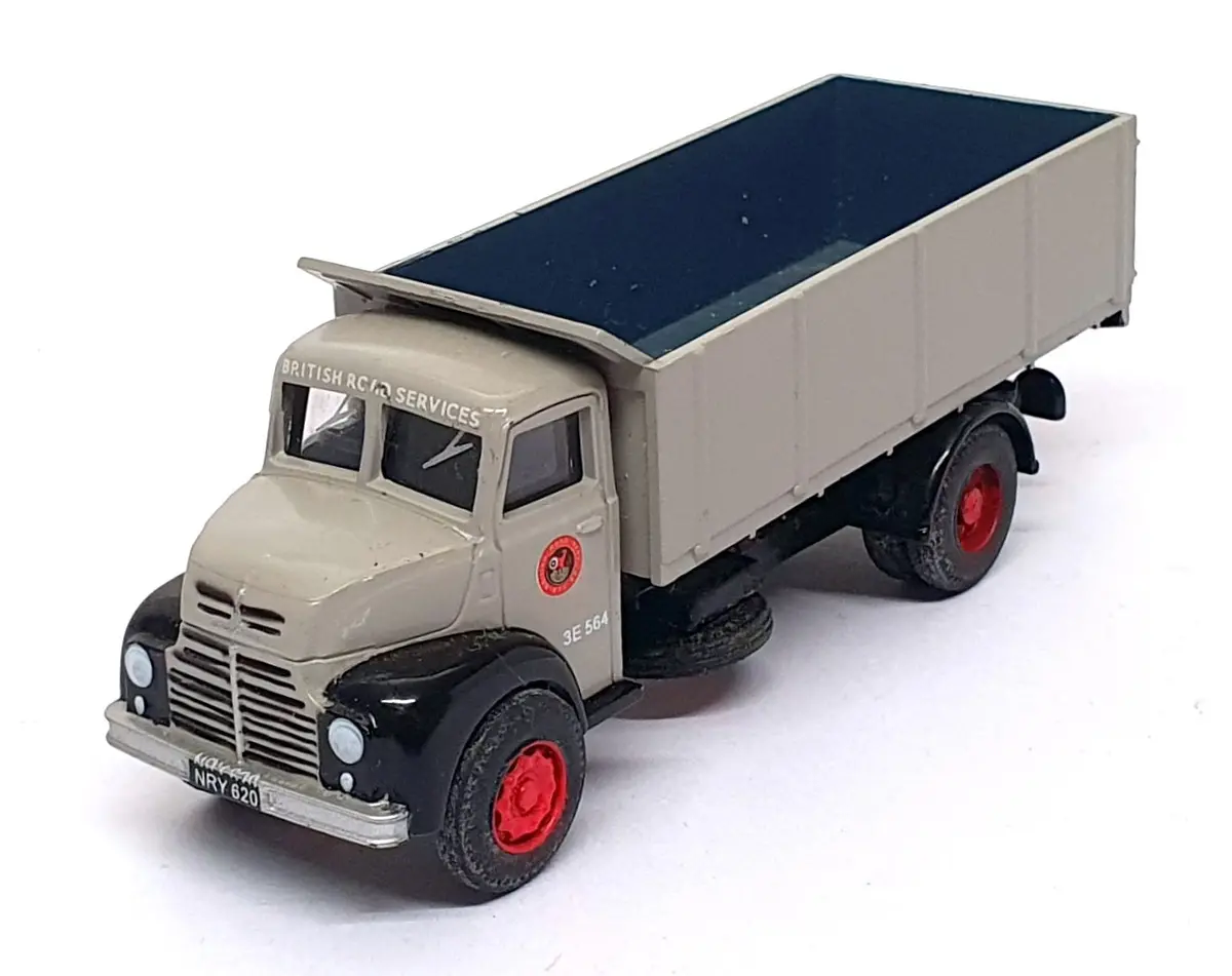 Base Toys 1/76 Scale D-07 - Leyland Comet Tipper Truck  - Grey 1