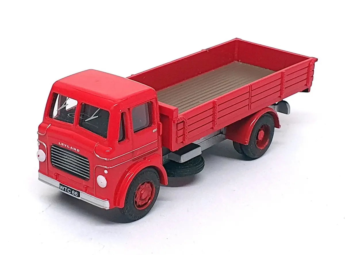 Base Toys 1/76 Scale Ms-01R - Leyland Beaver Dropside Truck - Red 1
