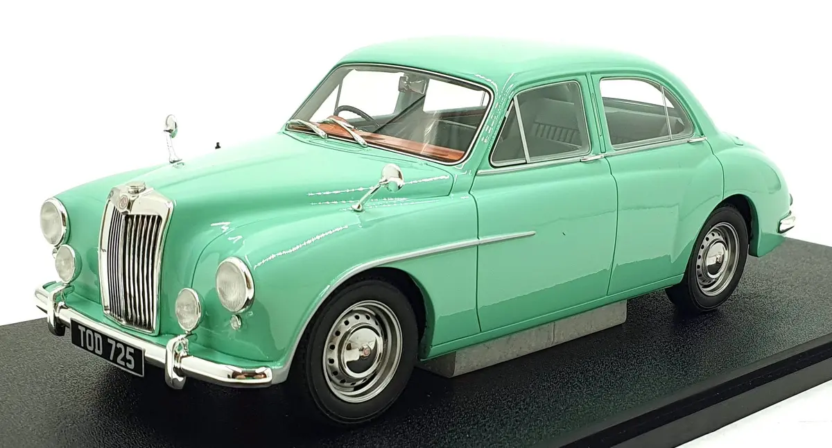 Cult 1/18 Scale Resin Cml203-1 - 1953-1956 Mg Magnette Za - Island Green 1