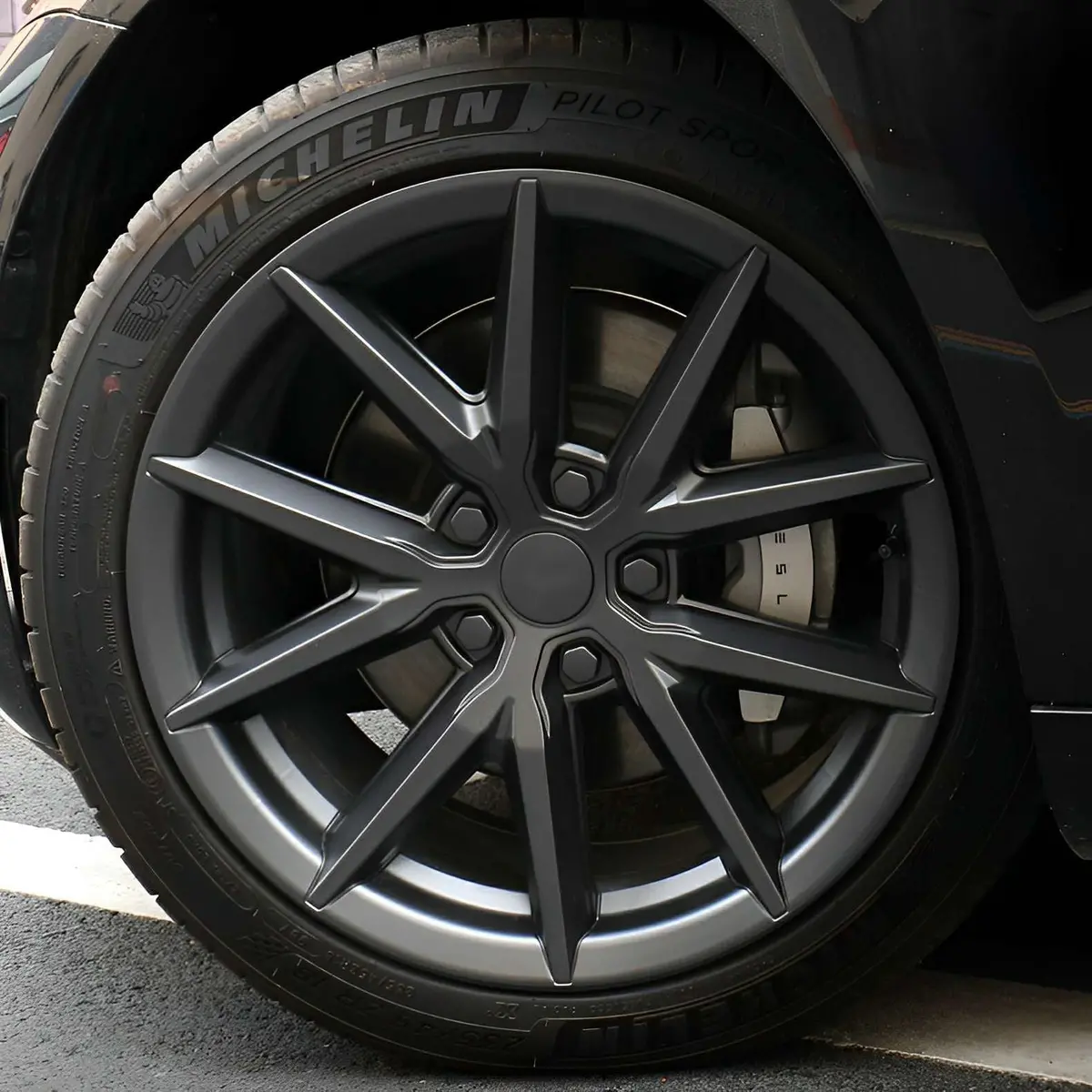 Model 3/Y Amg-Style Wheel Hub Caps Aero Hubcap For Tesla (4 Pcs) 1