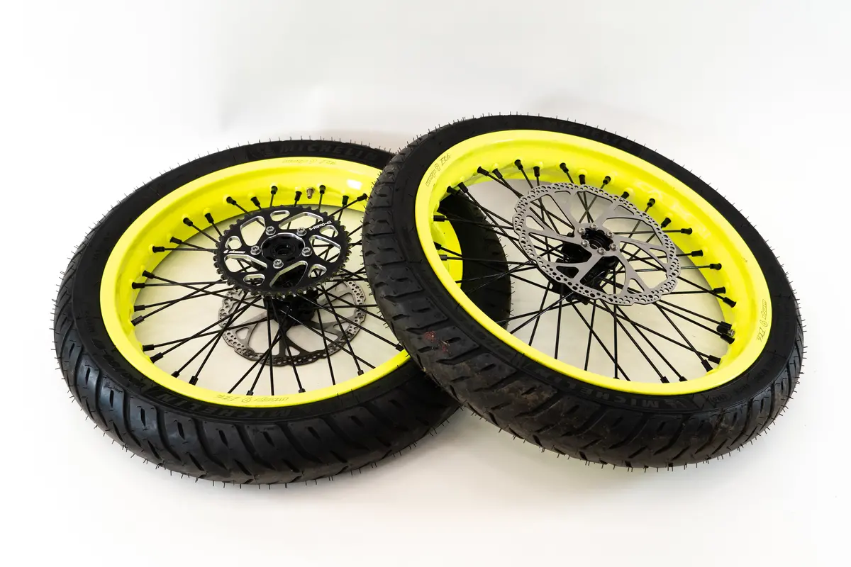 Warp9 - Surron Light Bee And E Ride Pross - 17" Supermoto Wheelset 7