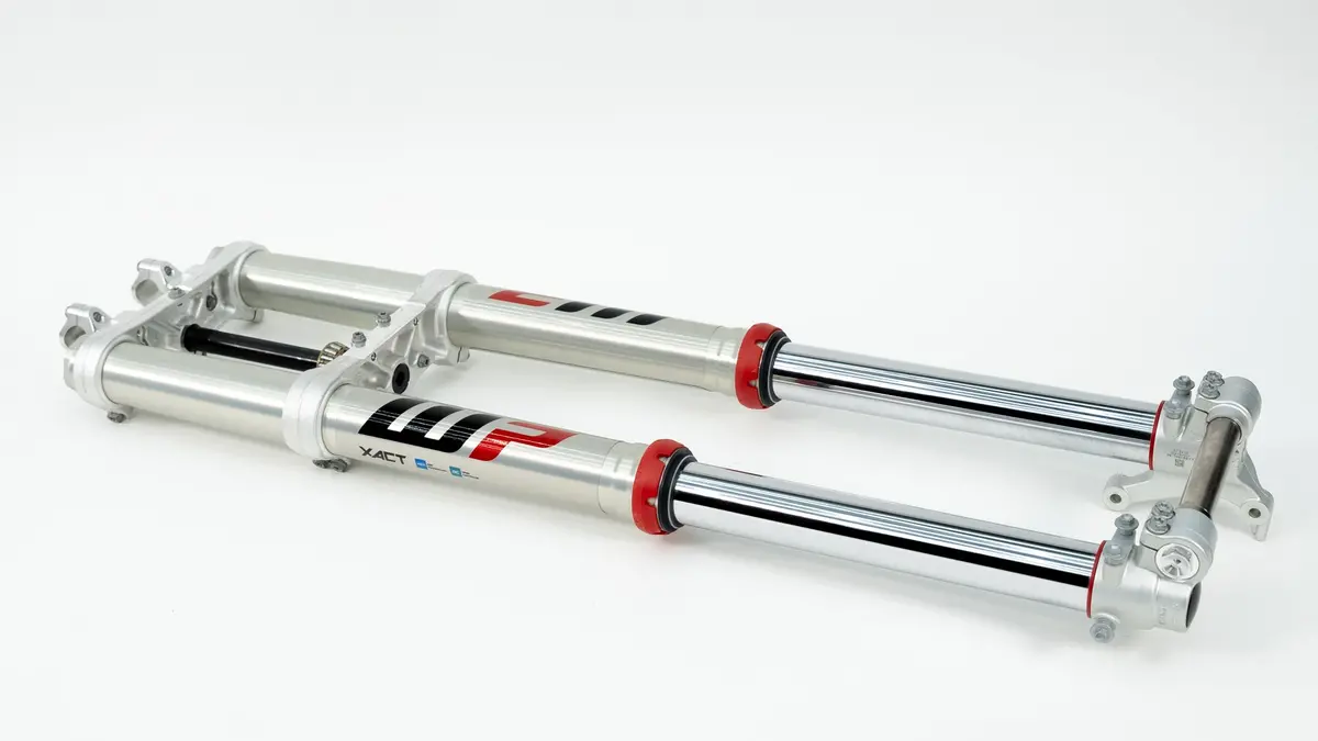 New: Ktm Wp 43 Xact Fork With Triple Clamp, Front Axle, And Formula Brake 1
