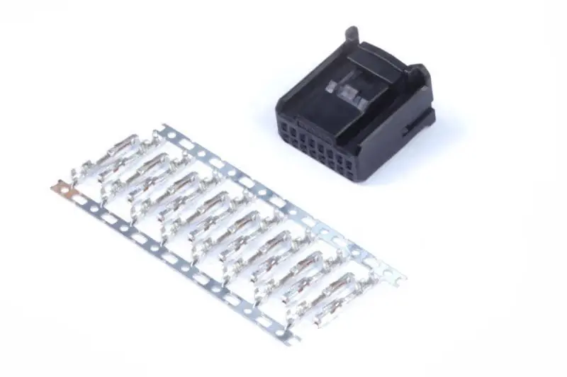 Plug And Pins Only - 16 Pin Tyco 1
