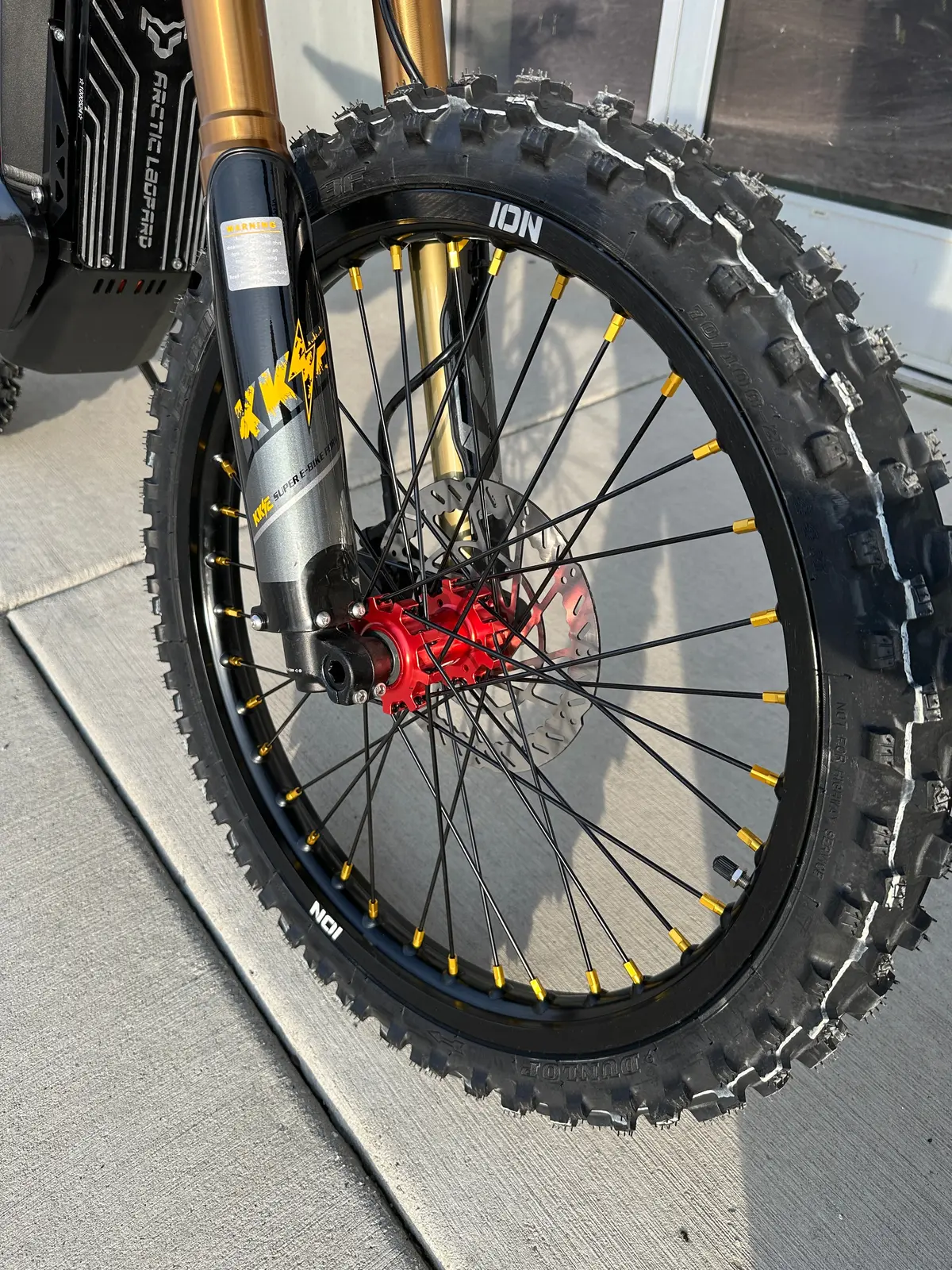 Ion 16" & 19" Wheelset for Arctic Leopard XE Pro S