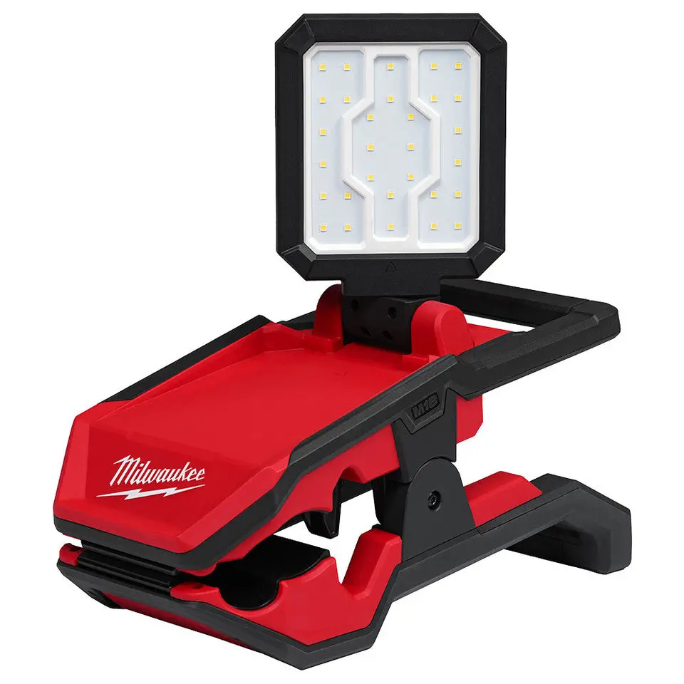 Milwaukee 2358-20 M18™ Rover™ Clamping Flood Light (Tool Only) 1
