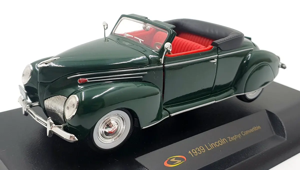 Signature Models 1/32 Scale 32333 - 1939 Lincoln Zephyr Convertible - Green 1