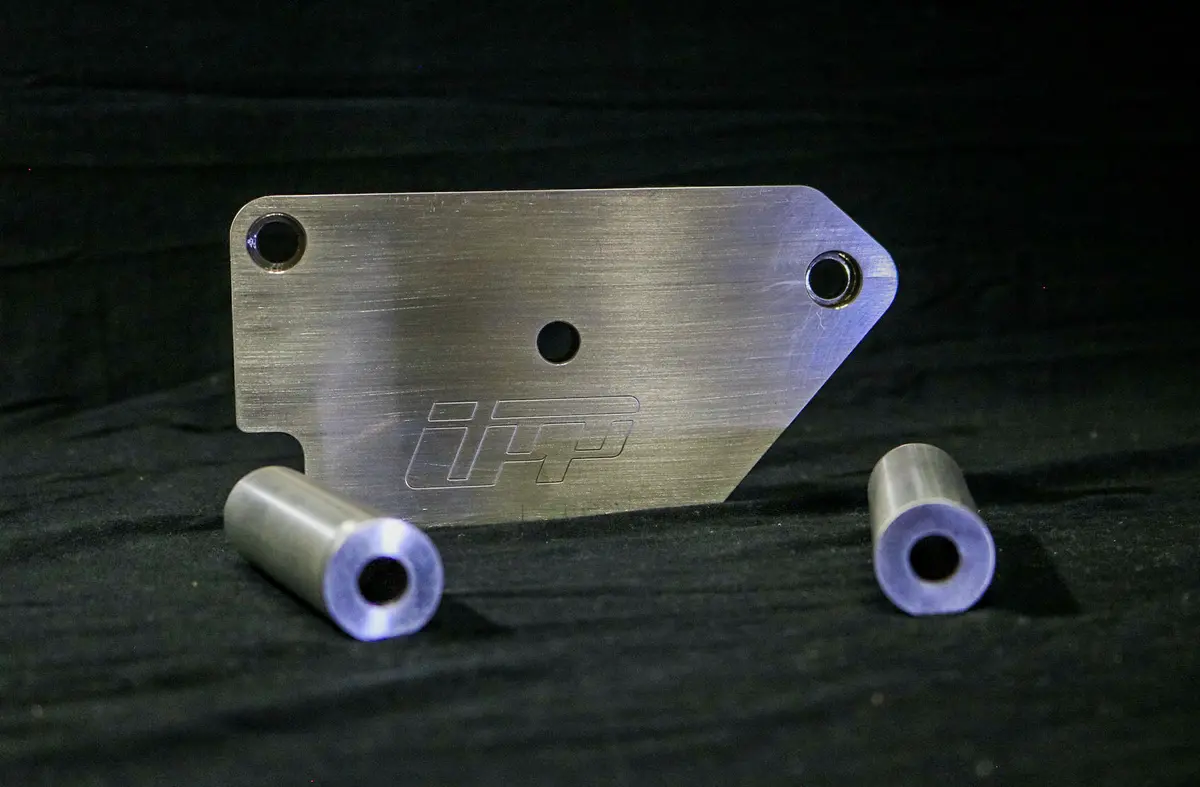 C6 Z06 Alternator Relocation Bracket 1