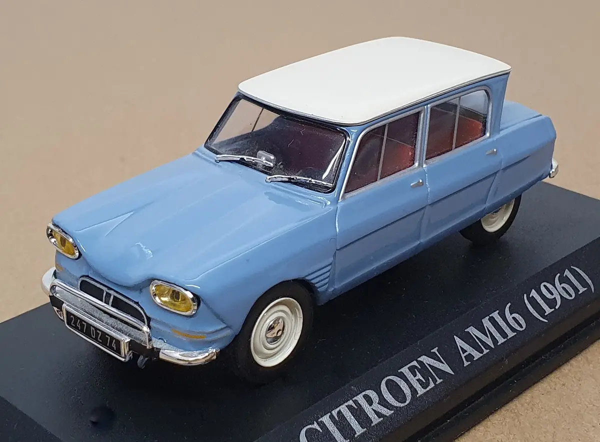 Altaya 1/43 Scale Diecast Dz74 - 1961 Citroen Am16 - Blue/White 1