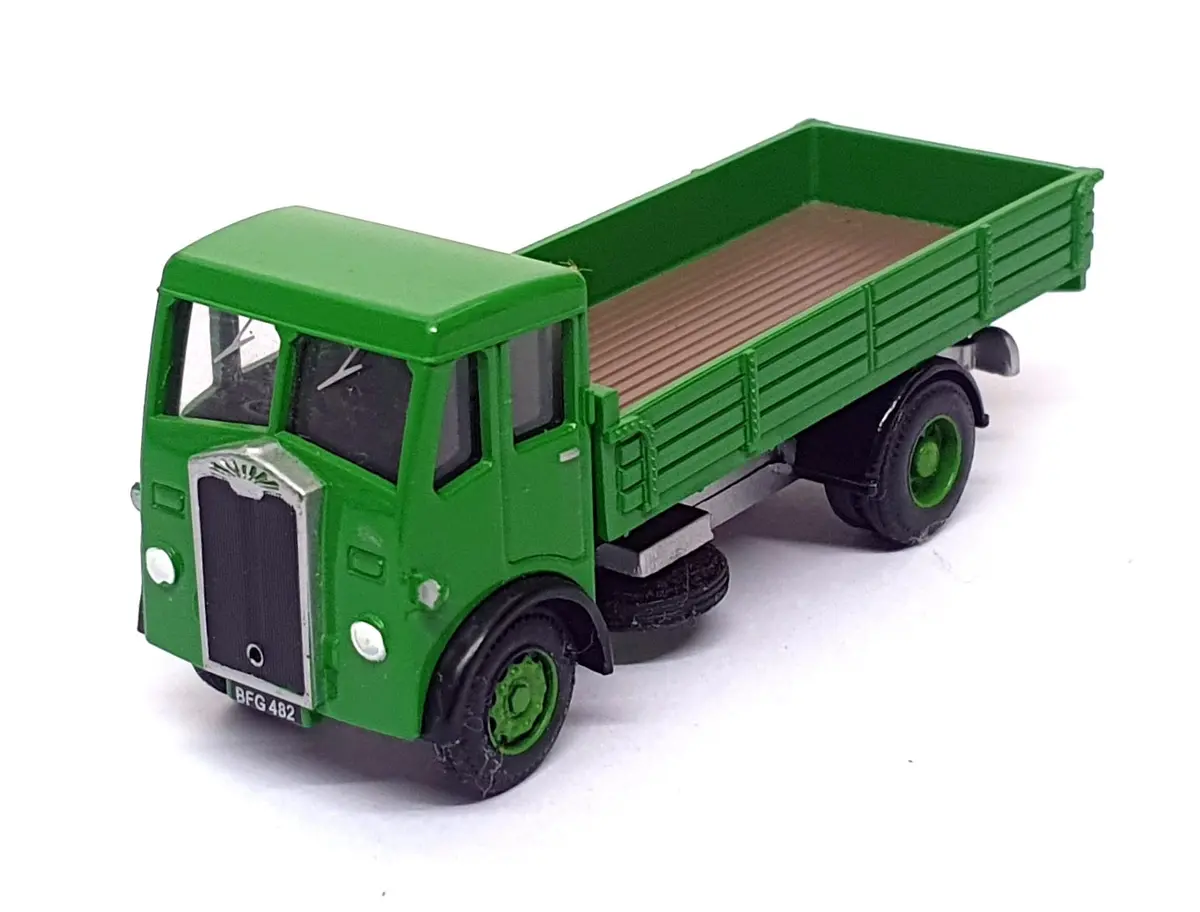 Base Toys 1/76 Scale Diecast As-01 - Albion Dropside Lorry - Green 1