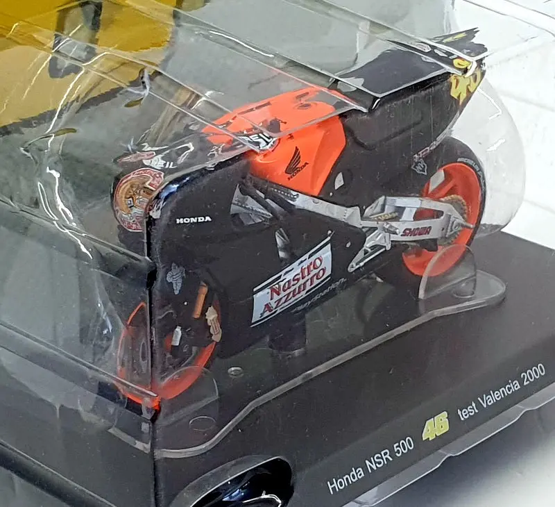 Altaya 1/18 Scale Ffr17 - Honda Nsr 500 #46 Test Valencia 2000 Rossi 1