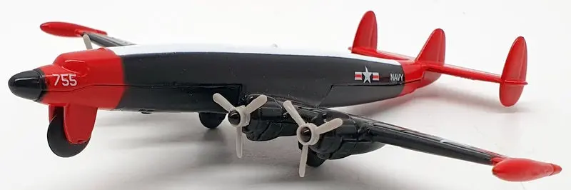 Motor Max 1/100 Scale Model Aircraft 77000 - Lockheed Constellation 1