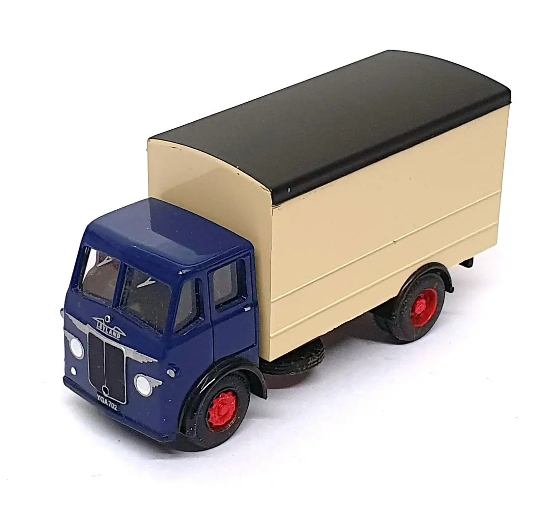 Base Toys 1/76 Scale Diecast Bv-01 - Leyland Beaver Van - Blue/Cream 1