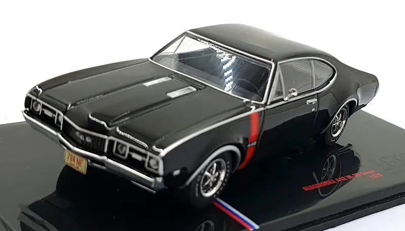 Ixo 1/43 Scale U43rdc006 - 1970 Oldsmoble 442 W-30 Coupe - Black 1