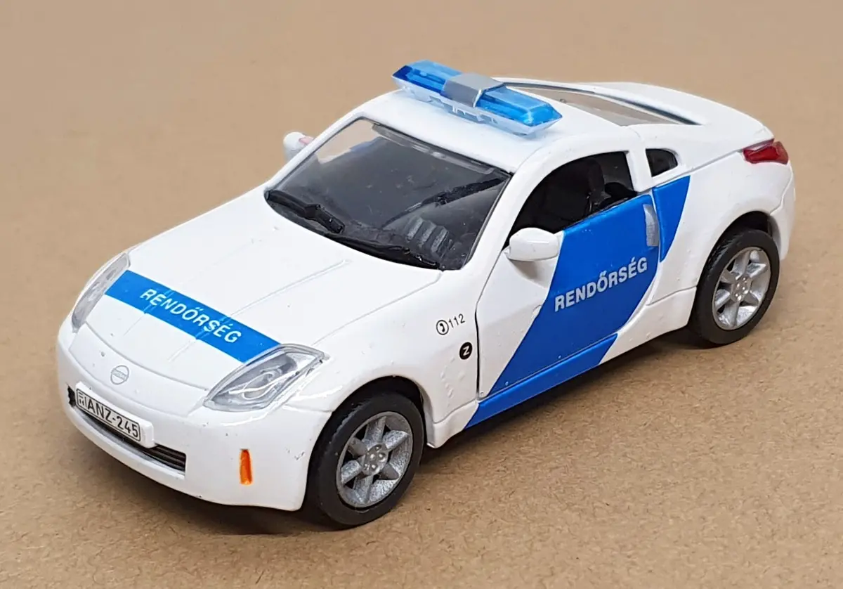 Amercom 1/43 Scale Am245 - Nissan 350Z Hungary Police Car - White/Blue 1