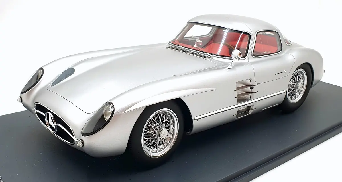 Spark 1/12 Scale 45 005 2700 - Mercedes-Benz 300 Slr Uhlenhaut Coupe - Silver 1