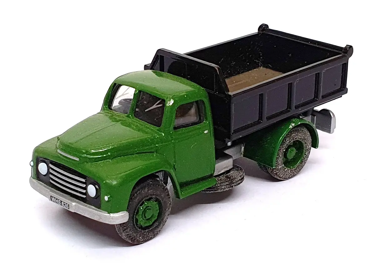 Base Toys 1/76 Scale Sc-01 - Commer Superpoise Tipper Truck - Green 1