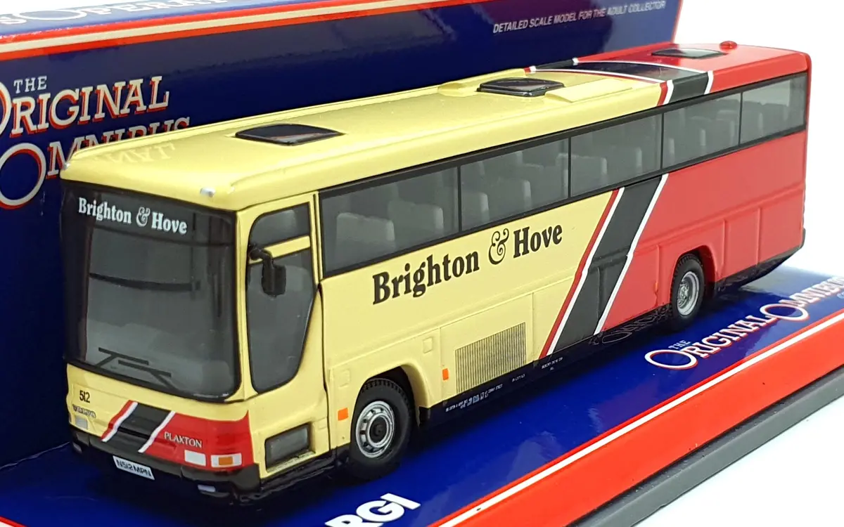 Corgi 1/76 Scale 43309 - Plaxton Premiere Brighton And Hove Bus And Coach Co. 1