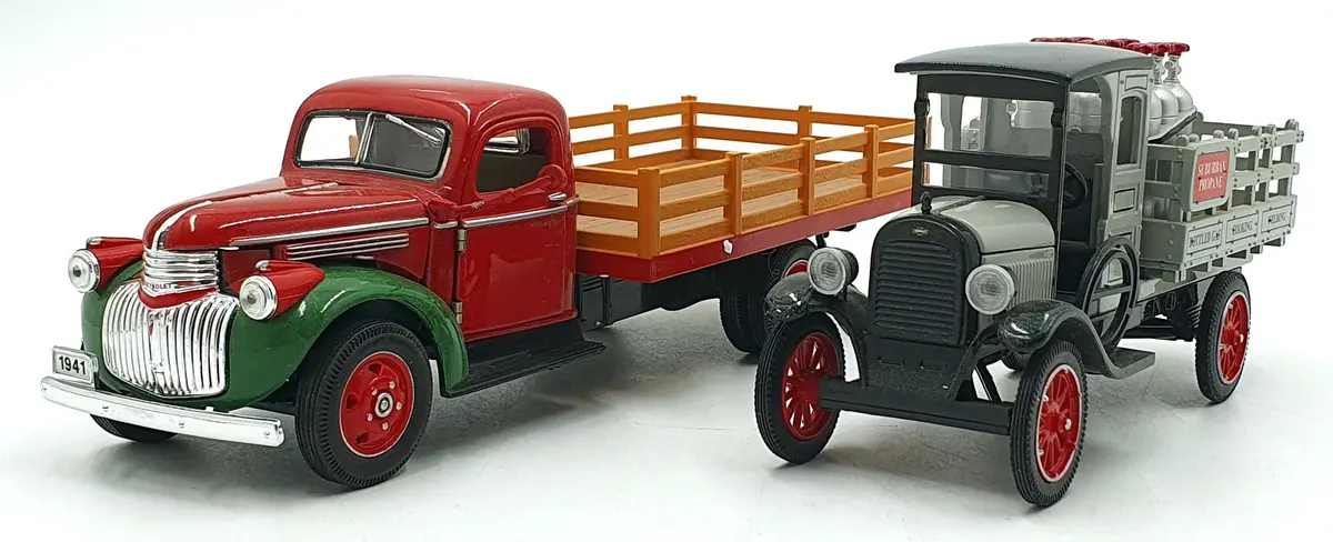 National Motor Mm 1/32 Scale Vty1 1923 Chevy 1 Ton Truck 1941 Chevy Stake Truck 1