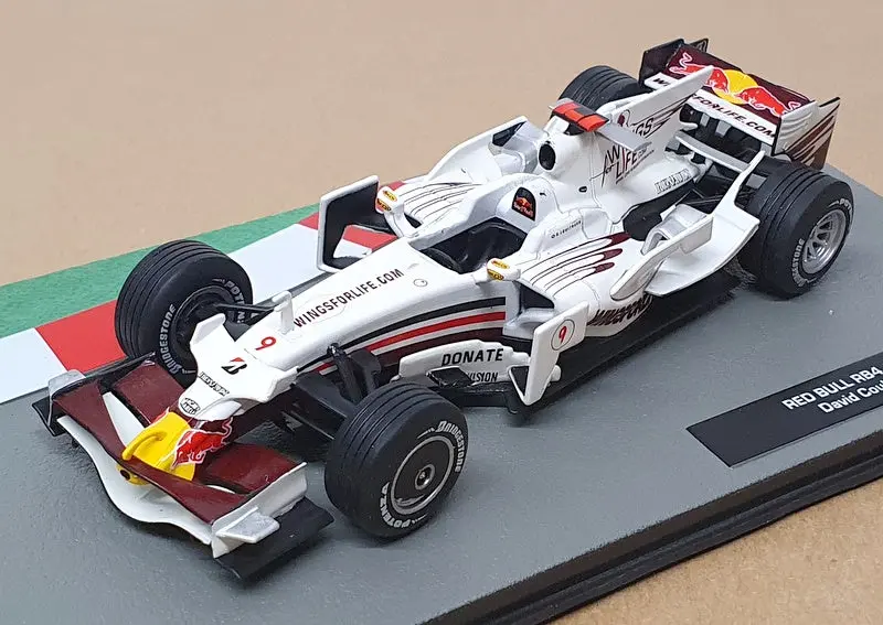 Altaya 1/43 Scale 91024N - F1 Red Bull Rb4 2008 #30 David Coulthard - White 1