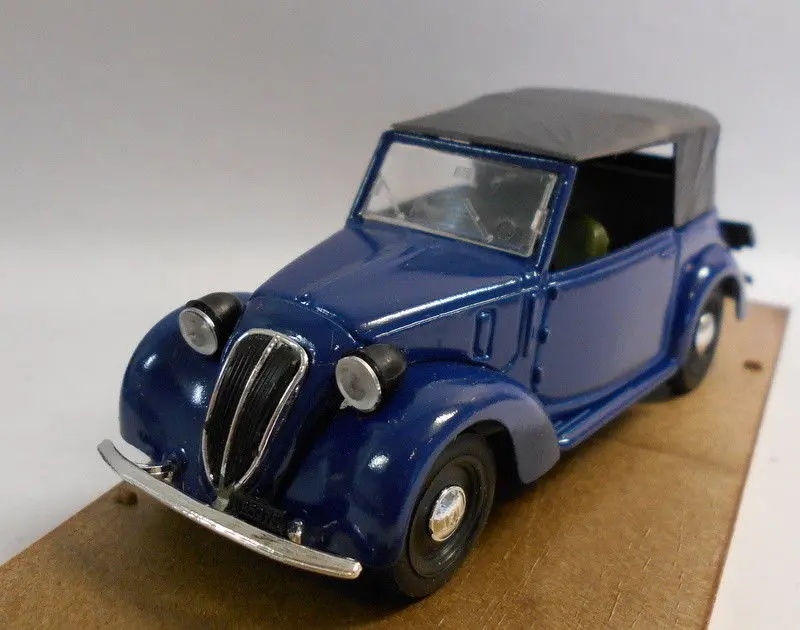 Brumm 1/43 Scale Metal Model - R84 508 C Cabriolet 1100 Hp32 1937.1939 1