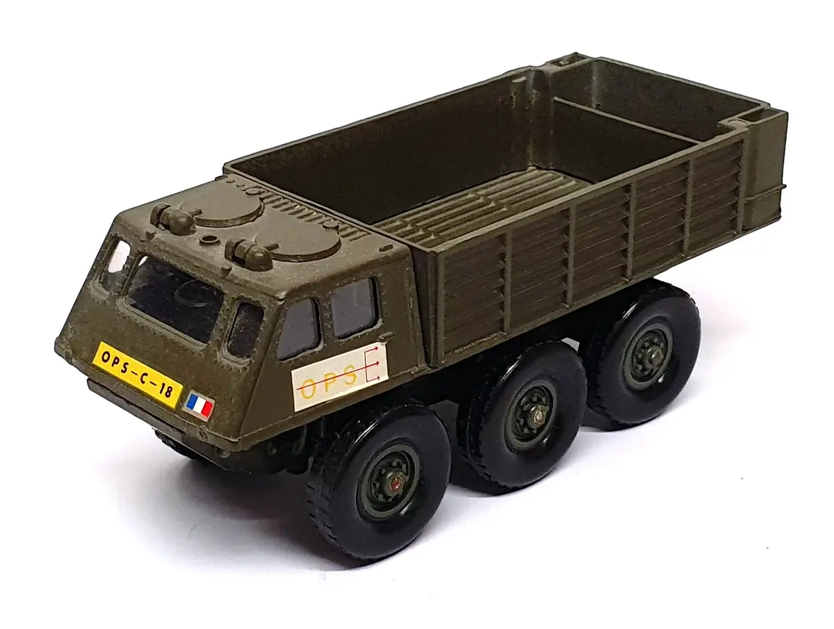 Solido 12.5Cm Long Diecast 247 - Alvis Berliet Military Vehicle - Green 1