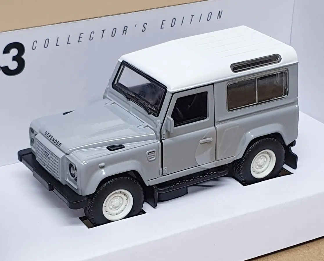 Cmj Diecast 1/43 Scale Dc143deg - Land Rover Defender - Grey 1