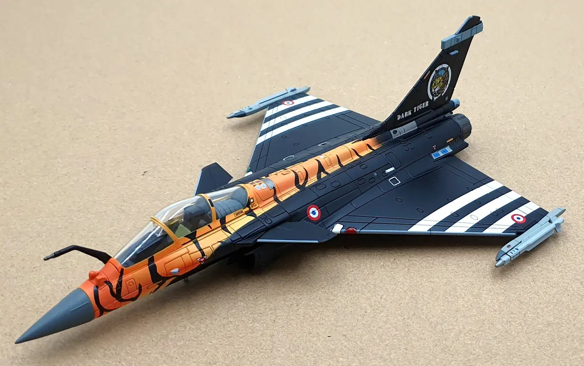 Hobby Master 1/72 Scale Ha9619 Rafale Multirole Combat Fighter "Dark Tiger" 2019 1