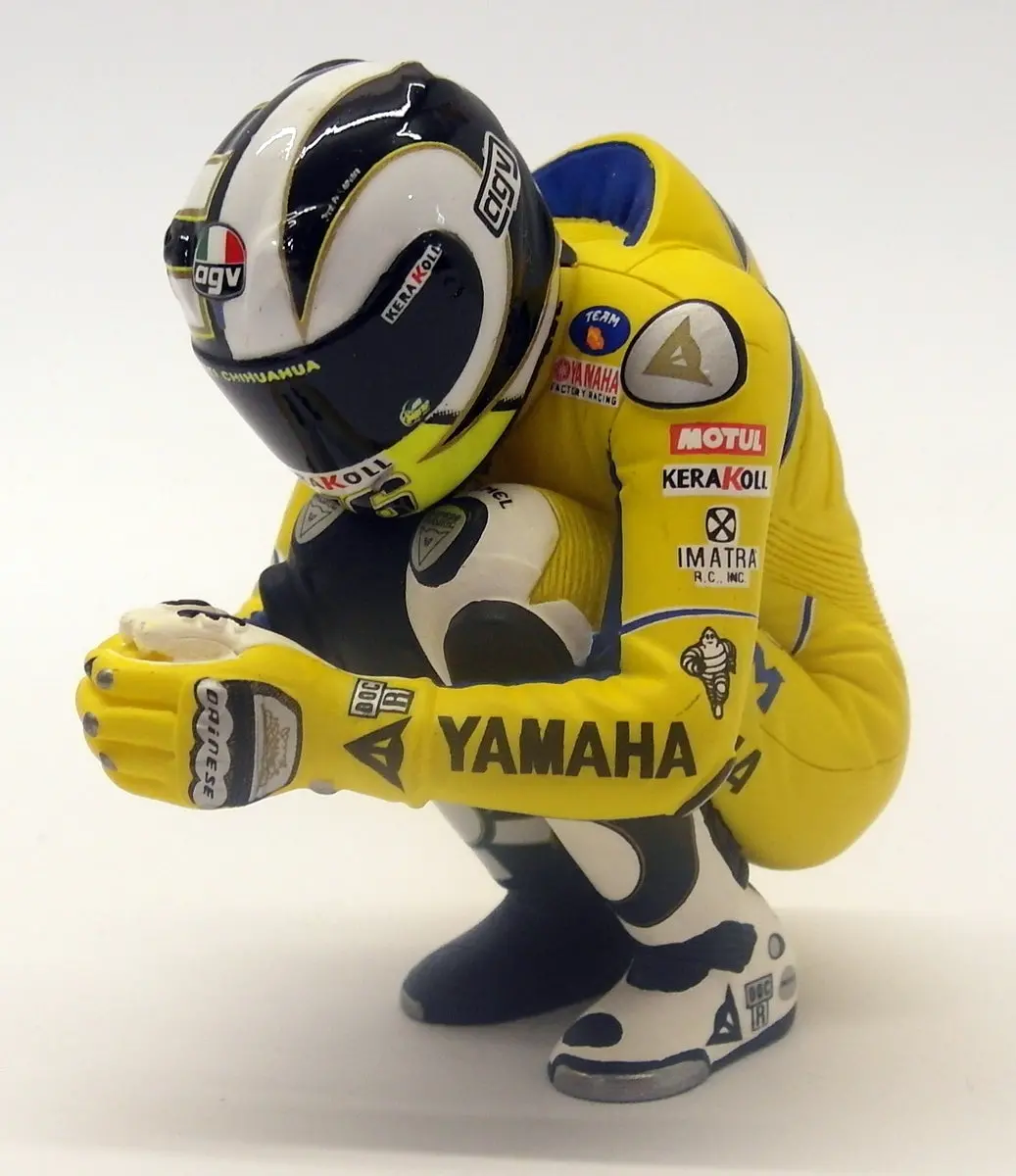 Minichamps 1/12 Scale 312 060046 Valentino Rossi Figurine Sitting Moto Gp 2006 1