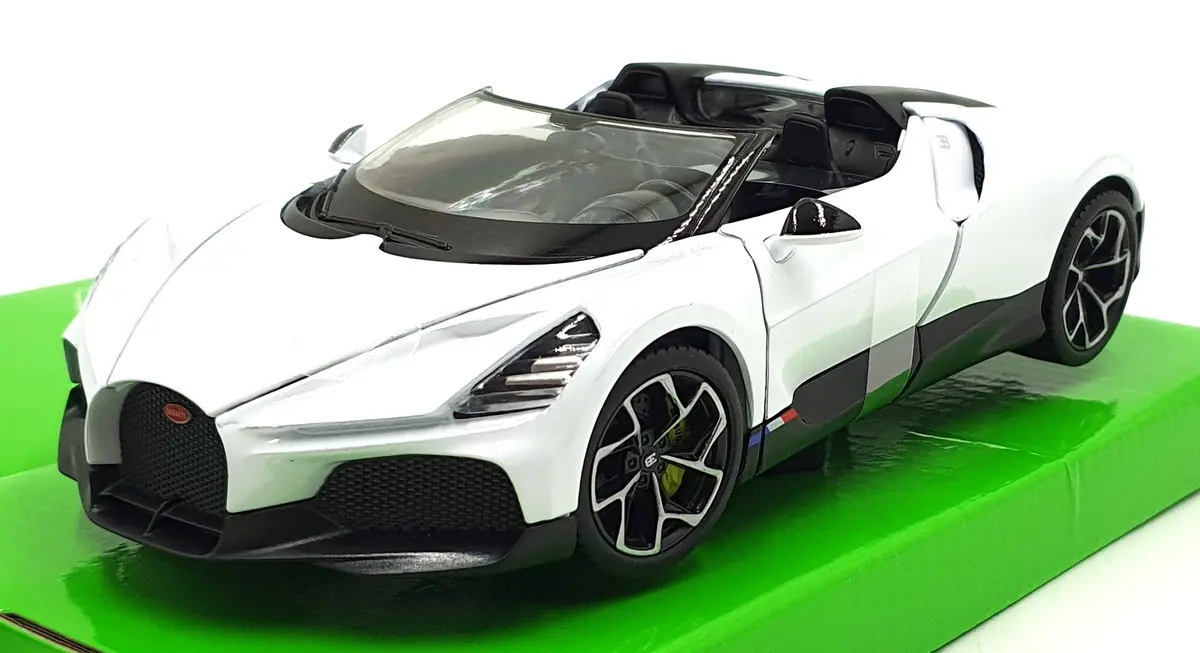 Welly Nex 1/24 Scale Diecast 24127W-Wt - Bugatti W16 Mistral - White 1