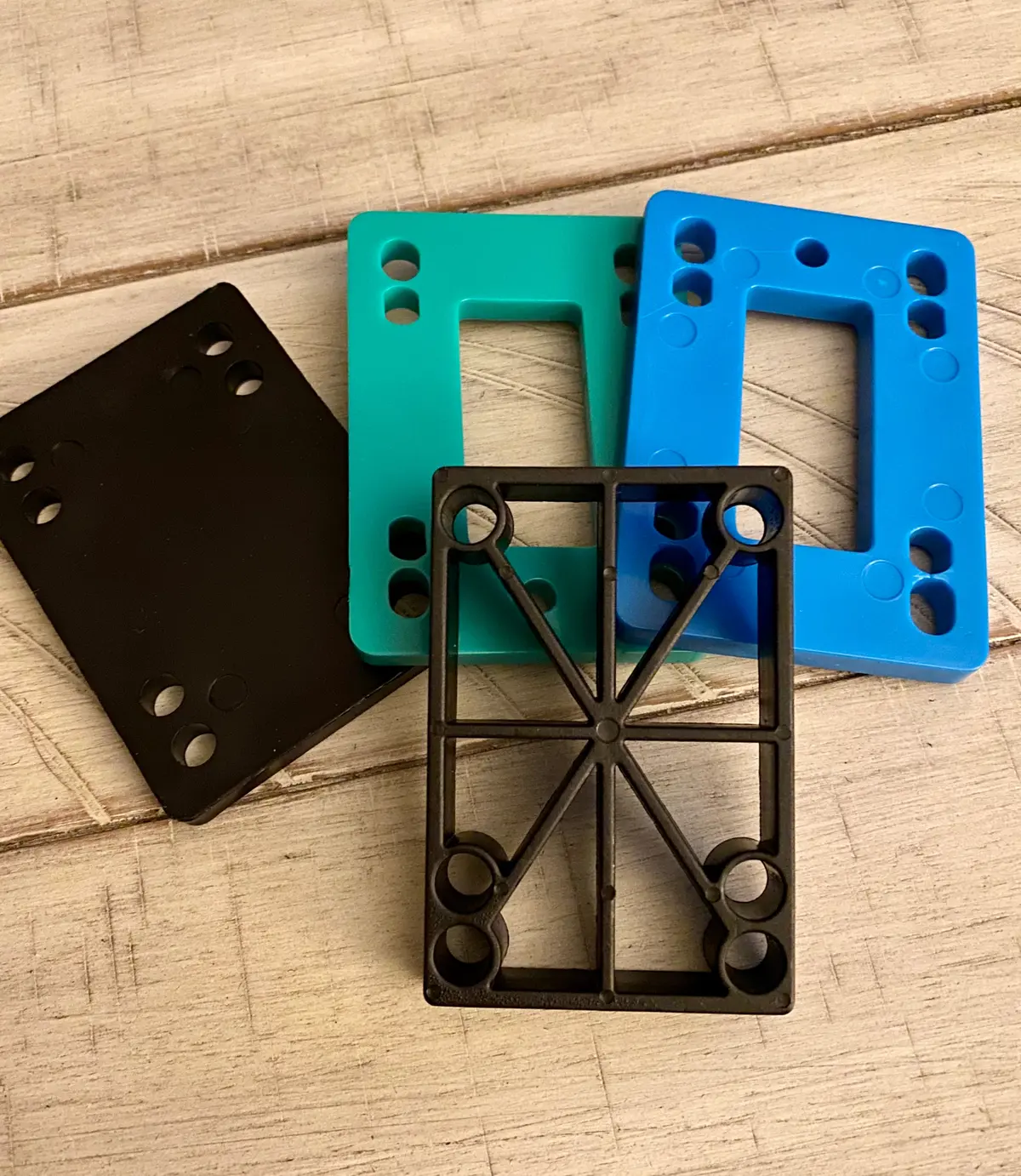 Shock Pads & Risers (Sets Of 2) 1