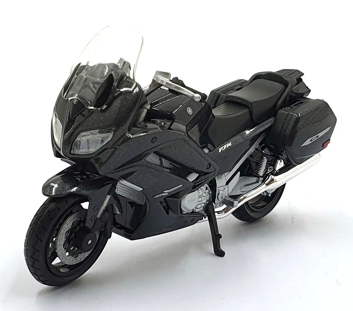 Burago Models 1/18 Scale 18-51085 - Yamaha Fjr 1300 As Motorbike - Black 1