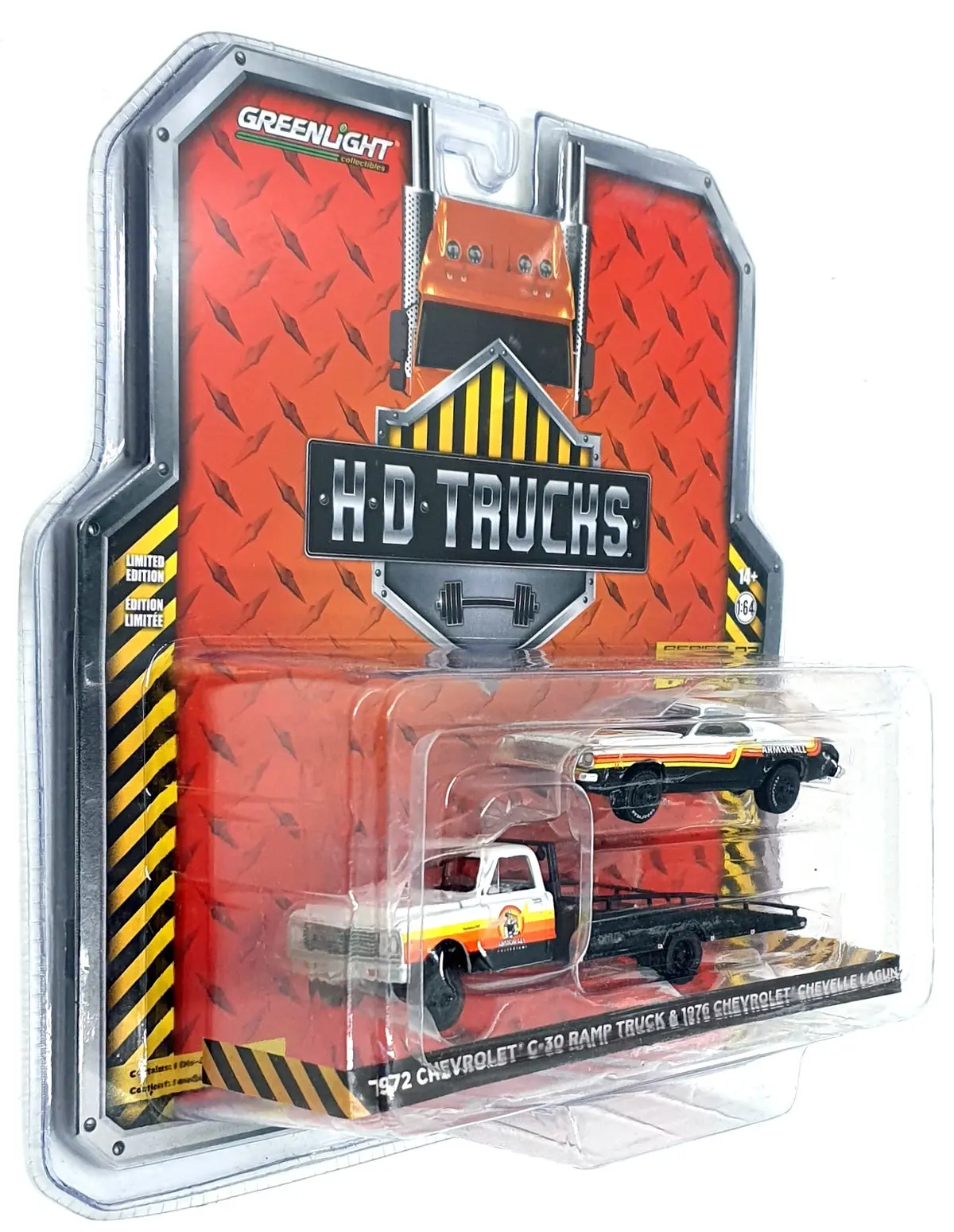 Greenlight 1/64 Scale 33230 1972 Chevrolet C-30 Ramp Truck/1976 Chevelle Laguna 1