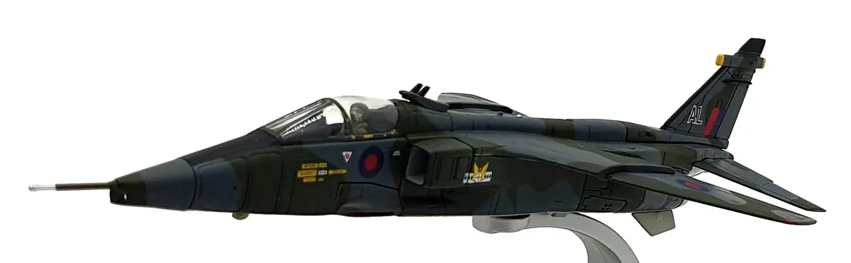 Corgi 1/72 Scale Aa35417 - Sepecat Jaguar Gr.1 Aircraft Raf Germany 1976 1