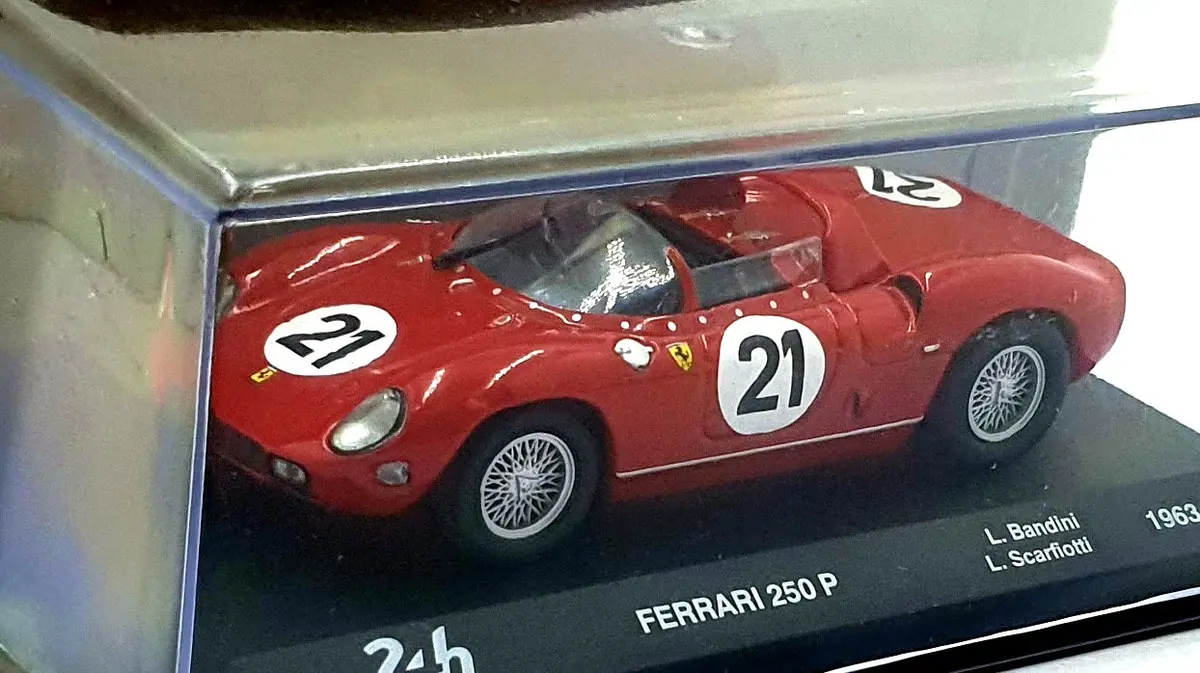 Altaya 1/43 Scale Ixc.Lmn.F.029 - Ferrari 250 P #21 Lm 1963 - Bandini/Scarfiotti 1