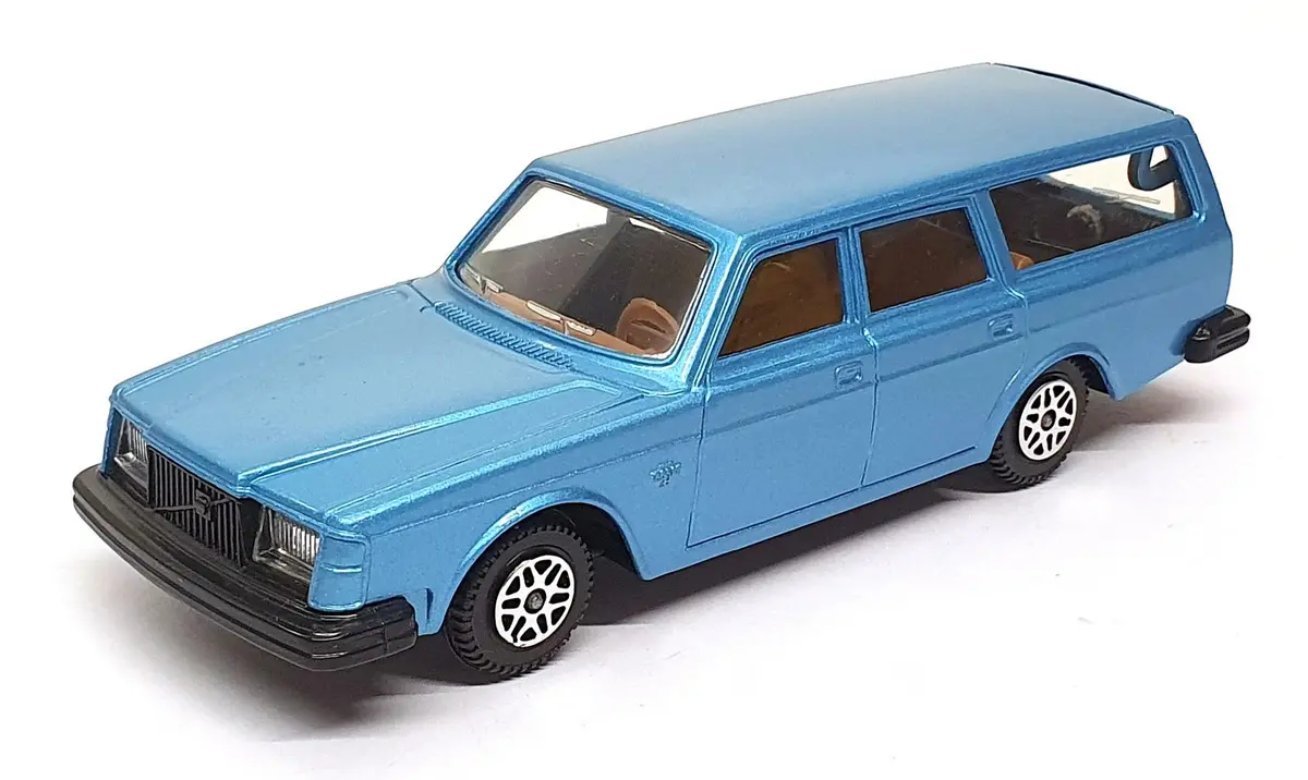 Dinky Toys 14Cm Long Original Diecast 122 - Volvo 265 Dl Estate Car - Met. Blue 1