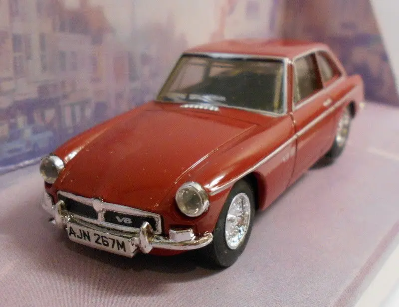 Dinky 1/43 Scale Diecast Model Dy-19 Mgbgt V8 Red Dark Red 1