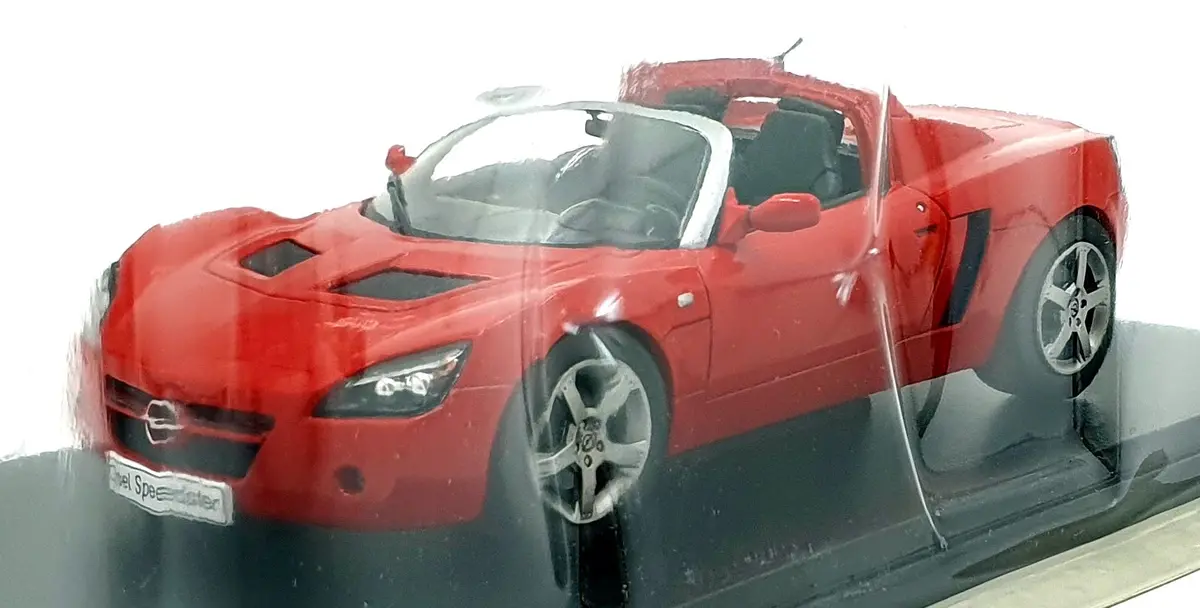 Altaya 1/24 Scale Diecast G1648021 - 2001 Opel Speedster - Red 1