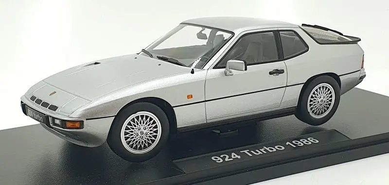 Kk 1/18 Scale Diecast Kkdc180901 - 1986 Porsche 924 Turbo - Silver 1