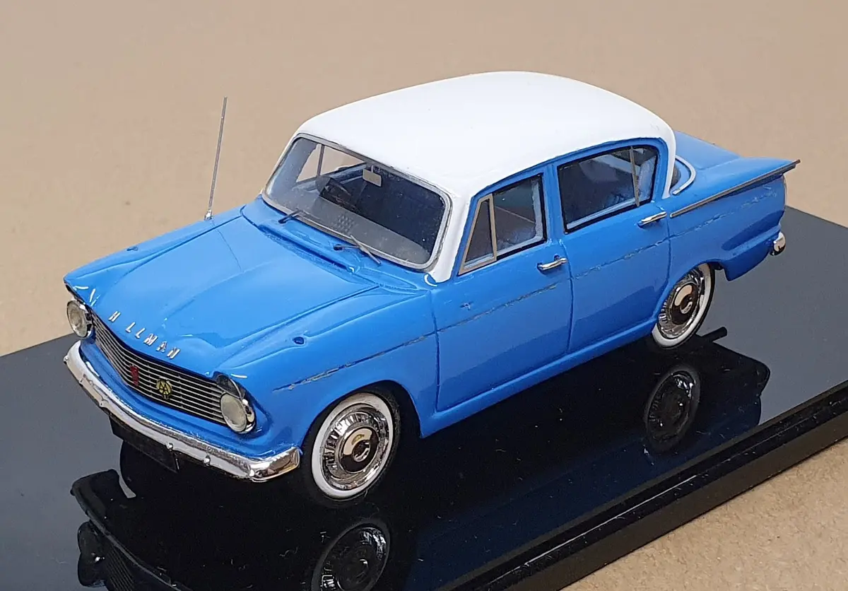 British Heritage Models 1/43 Scale Mc05 - 1962 Hillman Super Minx - Blue/White 1