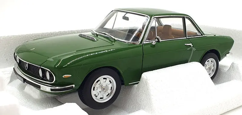 Norev 1/18 Scale Diecast 187983 - Lancia Fulvia 3 1975 - Green 1